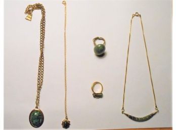 Jewelry - Lot 331