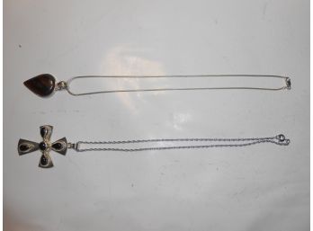 2 Necklaces And Pendants - Lot 223