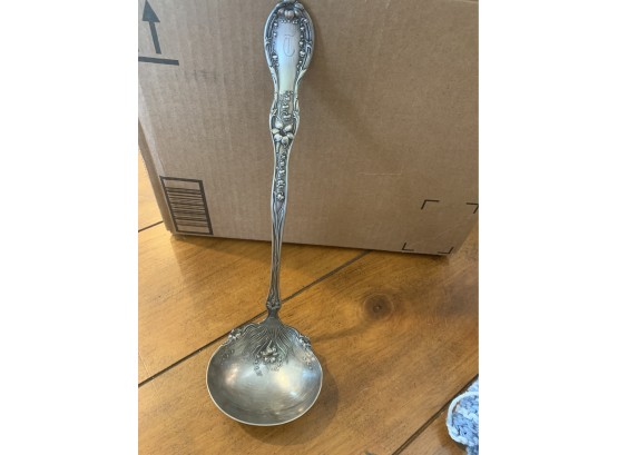 Antique Rogers Silver Plate Ladle With A Beautiful Raised Floral Pattern