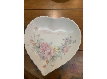 Mikasa Happy Mothers Day Floral Heart  Bowl