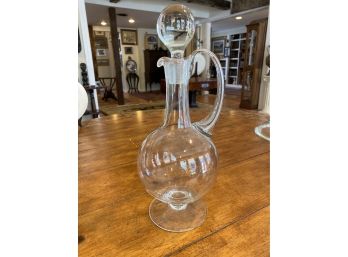Stunning Clear Glass Footed Decanter With Handel & Beautiful Spherical Stopper
