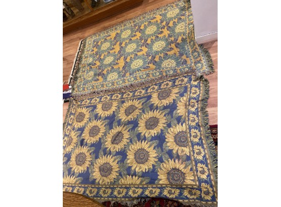 2 Beautiful Woven SunfloweR Blankets In Excellent Condition