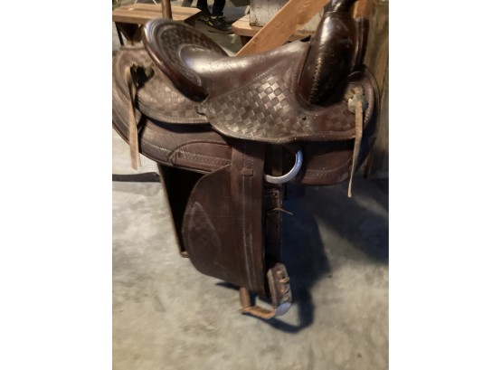 Beautiful Antique Western Leather Saddle