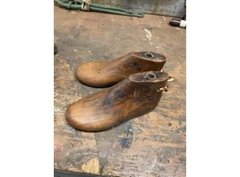 Cute Antique Kids Wooden Shoe Forms. Great Unique Decor Or Ornament!