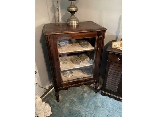 Great Antique Oak Small Display Cabinet
