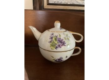 Very Cute Nantucket Tea Pot With Cup