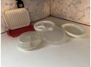 Lot Of Vintage Microwave Plastic Cookware Pieces