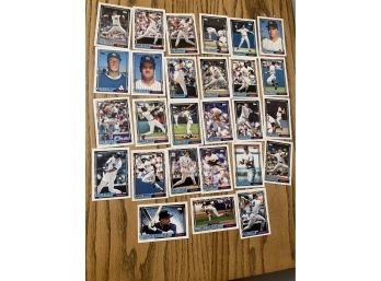 Lot Of 27 1992 New York Yankees Baseball Cards