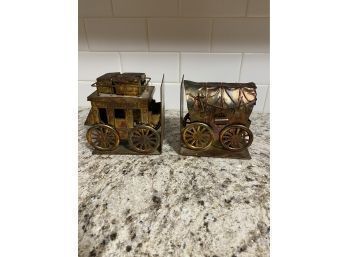 Vintage Metal Wells Fargo Stage Coach And  Wagon Bookends
