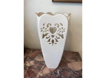 Large Lenox Reticulated Vase With Gold Scalloped Edge - Absolutely Stunning!