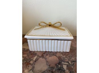 Small Italian Ceramic Lidded Trinket Box With Adorable Gold Bow