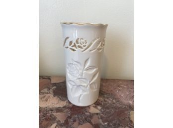 Beautiful Lenox Rose Reticulated Vase With Gold Scalloped Rim