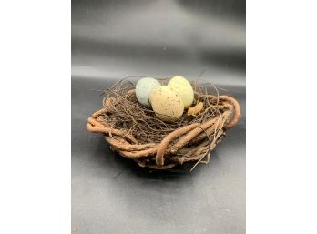 Rustic Nest Decor With Eggs