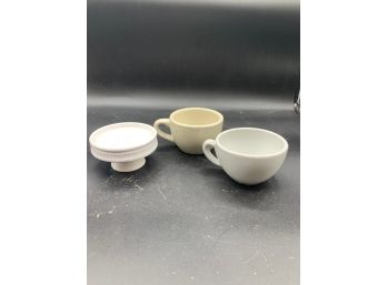 Lot Of 3 Small Stoneware Mugs And Display Stand