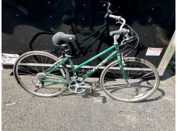 Vintage Trek 720 Bike