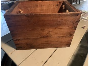 Vintage Wooden Box With Rope Handles Great Look!