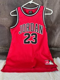 Michael Jordan #23 Youth Large Jersey