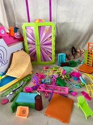 Polly Pocket Dolls And Things Boat Suitcase