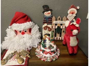 Assorted Older Holiday Items