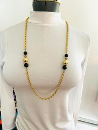 Vintage Elegant Necklace Chain With Gold And Black Ensemble Unsigned