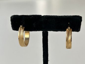 Vintage Gold Tone  Textured Hoop Earrings