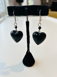 Spectacular Finely Finished Black Hearts Earrings