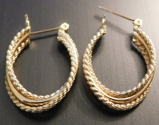 14 KT Gold Earrings 2.8 Grams