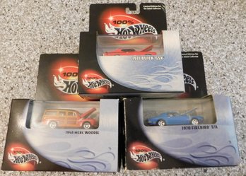 2000 And 2002 Hot Wheels 1/64  Lot Of 3