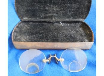 Vintage Bifocal Nose Clip Style Eye Glasses