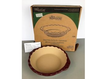 New Pampered Chef 9 In. Ceramic Pie Dish - Made In USA