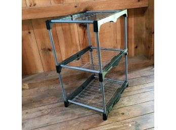 Metal And Plastic Rack - 20 X 16 X 28.5 In