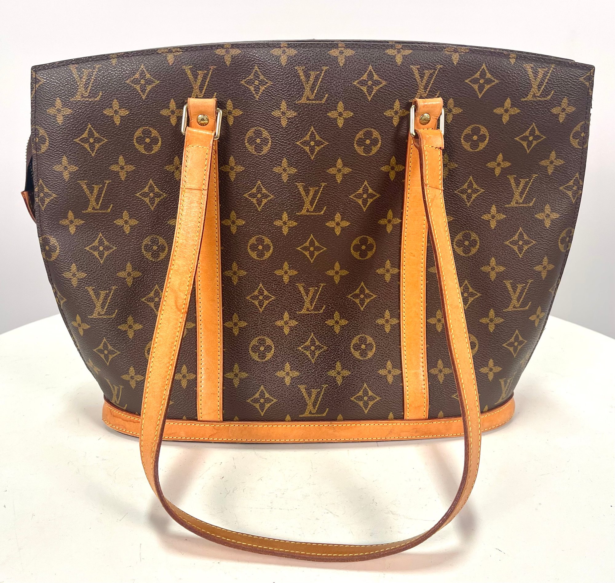 Louis Vuitton Babylone Tote Reviewed