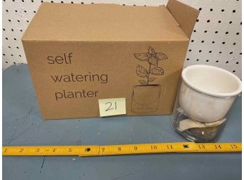 Self-watering Planter