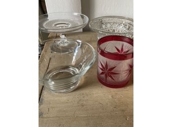 Glass Lot 4 Pieces As Shown 1122