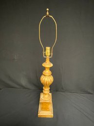 Italian Classical Gilt Table Lamp