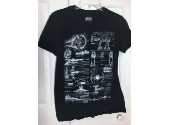 (Adult Small) STAR WARS Graphic T-Shirt (Adult Small)