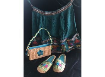 Tropical Tourist Fashion Items - Purse, Sandals, Apron