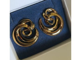 Vintage Avon NOS - Goldtone Swirl Button Earrings Pierced