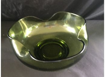 VTG Anchor Hocking Green Chip & Dip Folded Sides Serving Glass Bowl
