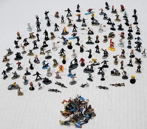 Grouping Of Over 125 Pcs, Miniatures Mix Of Various People & Their Careers Etc.. Train Layout Accessories