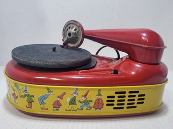 Vintage Lindstrom Electric Phonograph 777 Metal Toy Tin Litho Record Player