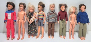 Mattel 1973 (9) Sunshine Family Doll Lot Dad Mom Baby Grandpa Hippies Vintage