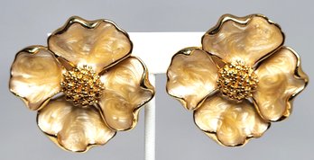 Wonderful Gold Tone Daffodil Swirl Flower Earrings Unsigned