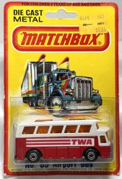 1980 Matchbox # 65 TWA Airport Bus MOC