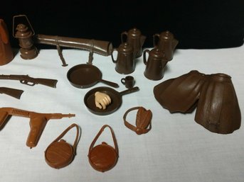 1960's Marx Toys Best Of The West Johnny West OVER 25 ACCESSORIES..GUNS,ETC.