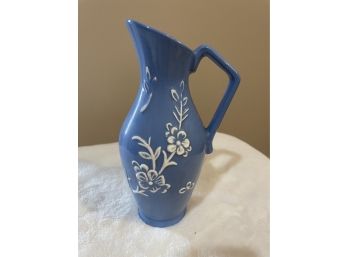 Beautiful Vintage Stangl Applique Blue With White Flowers Ewer Or Vase