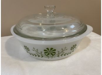 Vintage Pyrex Dish W/lid