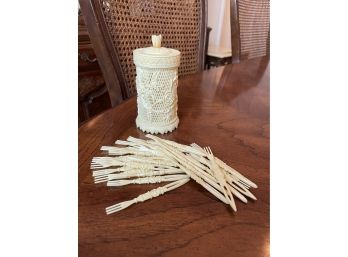 Faux Vintage Ivory Hors D'oeuvres Picks And Case