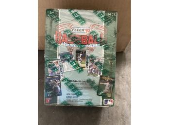 Factory Sealed Fleer 1992 Baseball Trading Cards