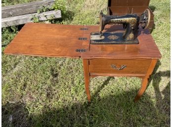 Antique Singer Sewing Machine Table & Accessories
